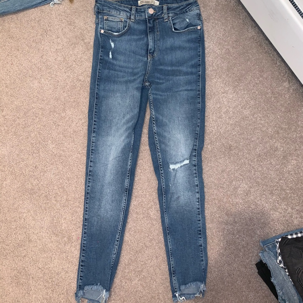 Distressed Zara high rise skinny jeans